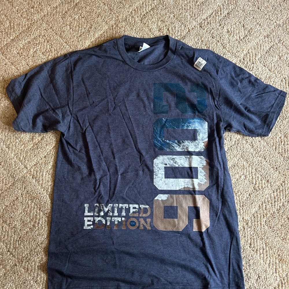 Men's Navy Graphic T-Shirt
